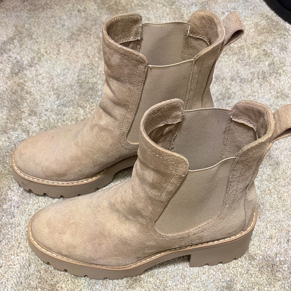 DV by Dolce Vita Tan Ankle Boots